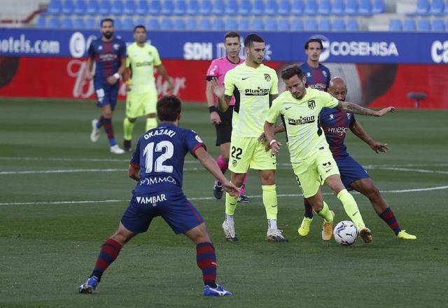  克莱蒙青春无畏，升班马逼平传统豪强