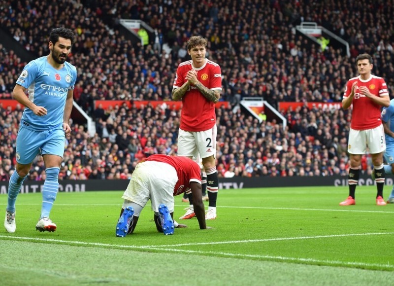  阿斯顿维拉控球碾压对手，中场核心锁死曼城进攻发动机