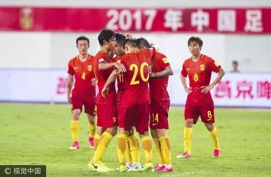  洛里昂主场火力全开狂轰五球上演进球盛宴